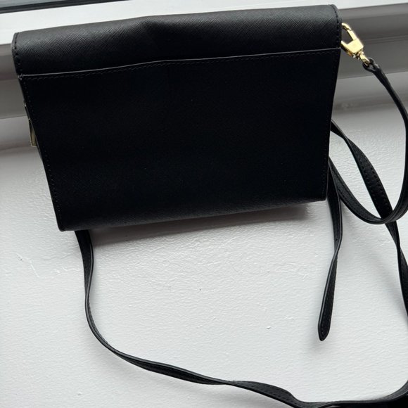 Tory Burch saffiano leather crossbody- Black - Picture 3 of 5